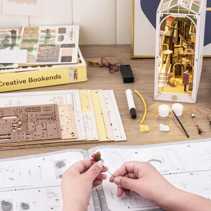 Kit de construcción de madera Book Nook – Sunshine Town 