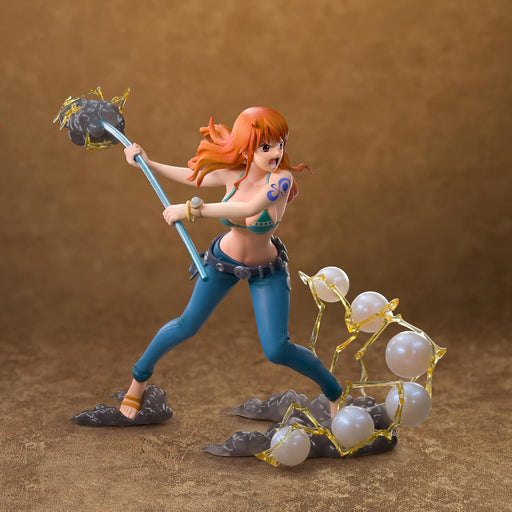 One Piece Nami 1:10 verzamelfiguur vooraanzicht 2