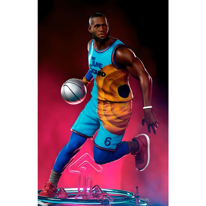 productImage-22492-space-jam-art-scale-110-figur-lebron-james-1.jpg