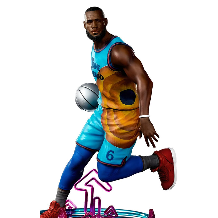 productImage-22492-space-jam-art-scale-110-figur-lebron-james-3.jpg