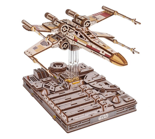 Star Wars houten bouwpakket X-Wing Starfighter van Luke Skywalker
