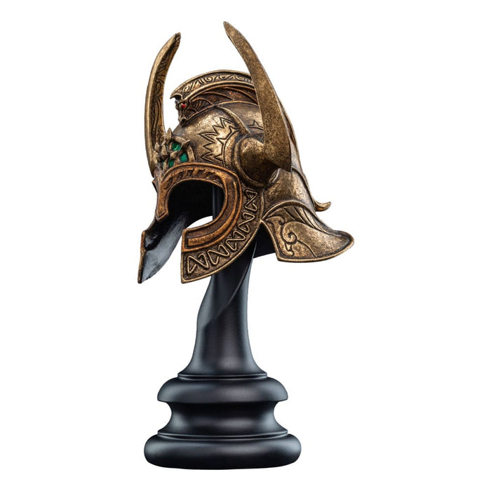 The Lord of the Rings helm of King Helm Hammerhand